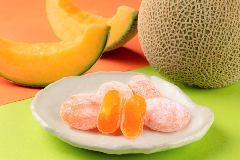Ciasteczka ryżowe melon mochi z puree z melona piżmowego